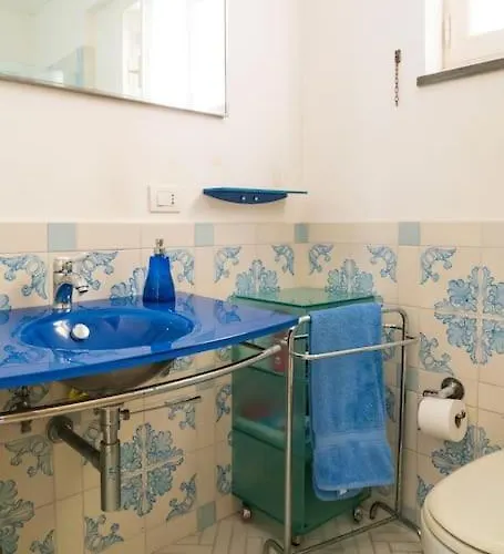 Apartment Lovers - Piazzetta Capri