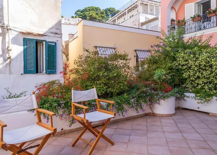 Lovers - Piazzetta Apartment *